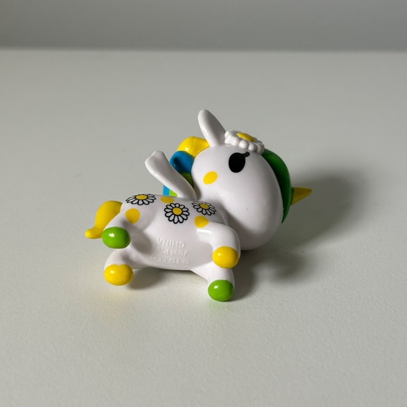 Tokidoki Neon Stars Series 3 Unicorno Margherita Vinyl Figure (B9) - Picture 6 of 6